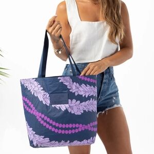ALOHA Collection Kaua'i Mokihana REVERSIBLE Bag Sold Out Everywhere!